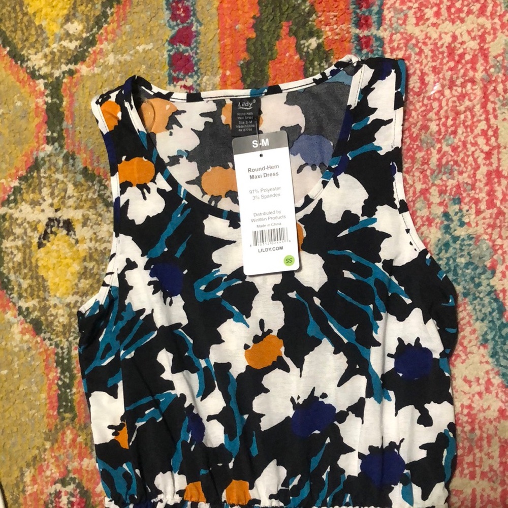 round hem maxi dress - Picture 4 of 4